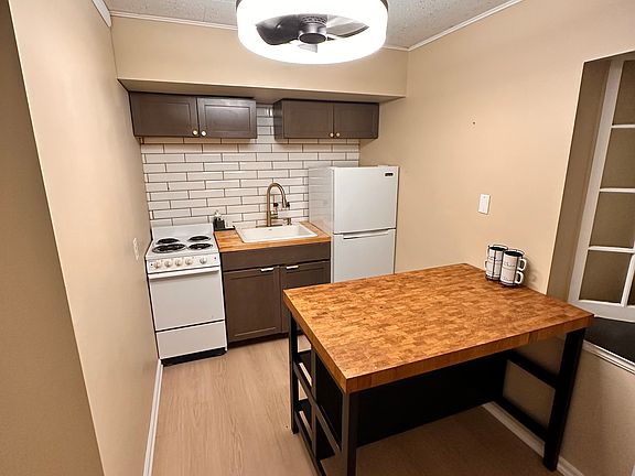 4th image of 127 Sun Haven Dr