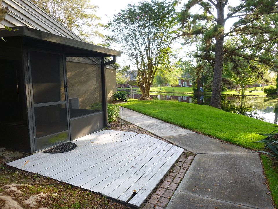 Patio and walkway to front door