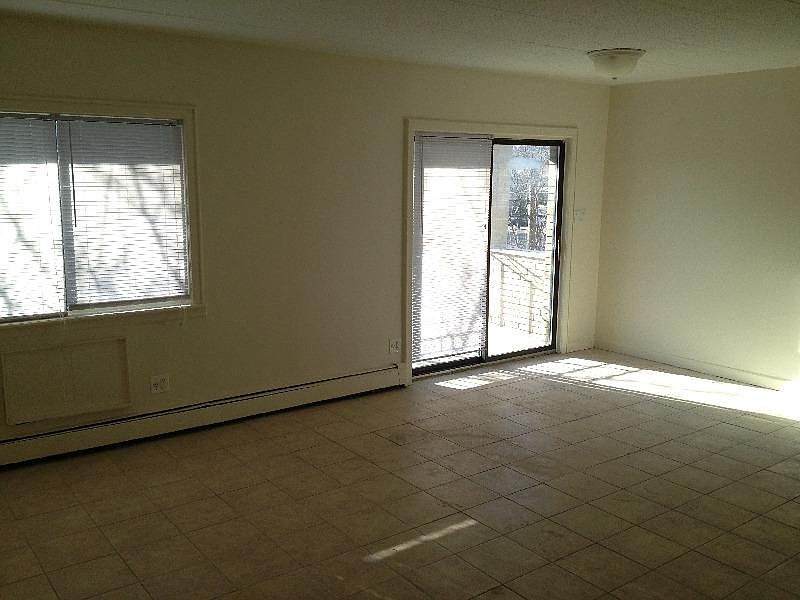 1st image of 2123 21st Ave