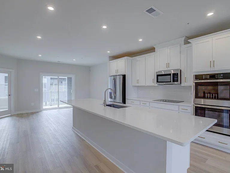 14138 Gypsum Loop — Photo 10