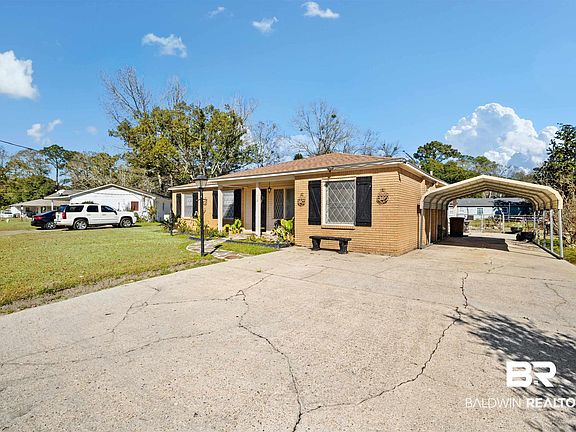 3rd image of 2618 Serigny Dr