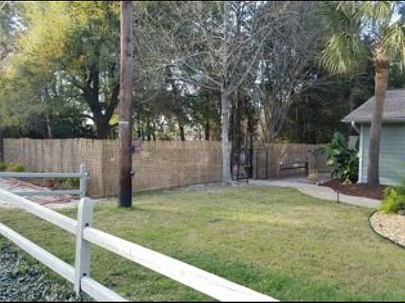 3rd image of 6513 Pine Dr