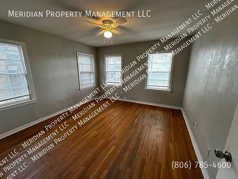 3709 28th St — Photo 14