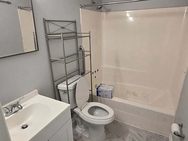 2235 Poinsettia Cir #1 — Photo 3