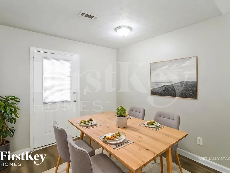 6137 Harvard Ct — Photo 7