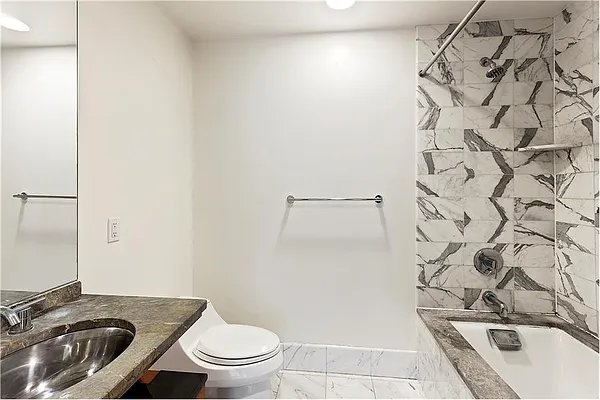 Rented by Keller Williams NYC | media 14