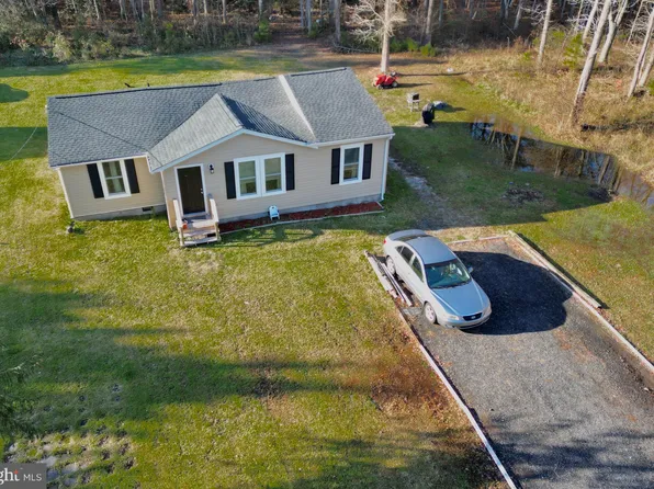 545 Beagle Club Rd, Felton, DE 19943