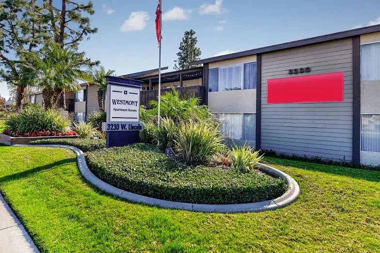 Westmont Apartment Homes