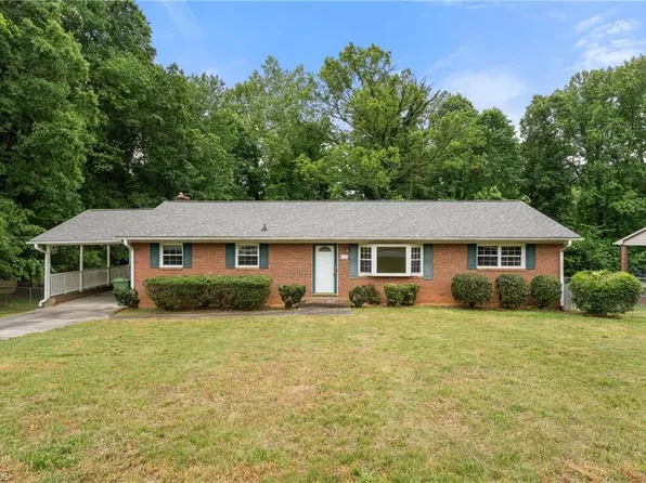 115 Vista Way Dr, Kernersville, NC 27284