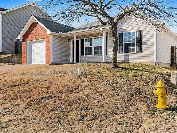 2nd image of 1228 Shannon Ln