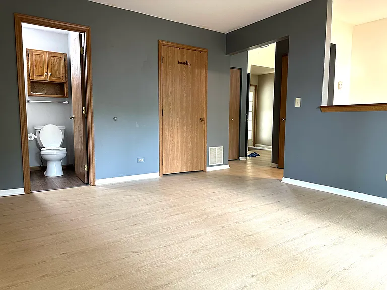 2303 Woodview Ln — Photo 22