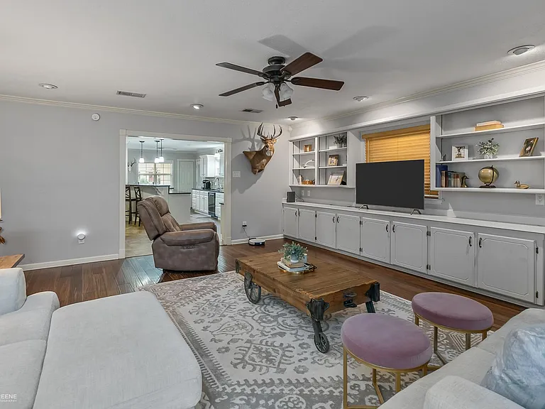 3727 Greenway Pl — Photo 6