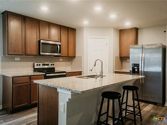 2nd image of 417 Briarfield Dr