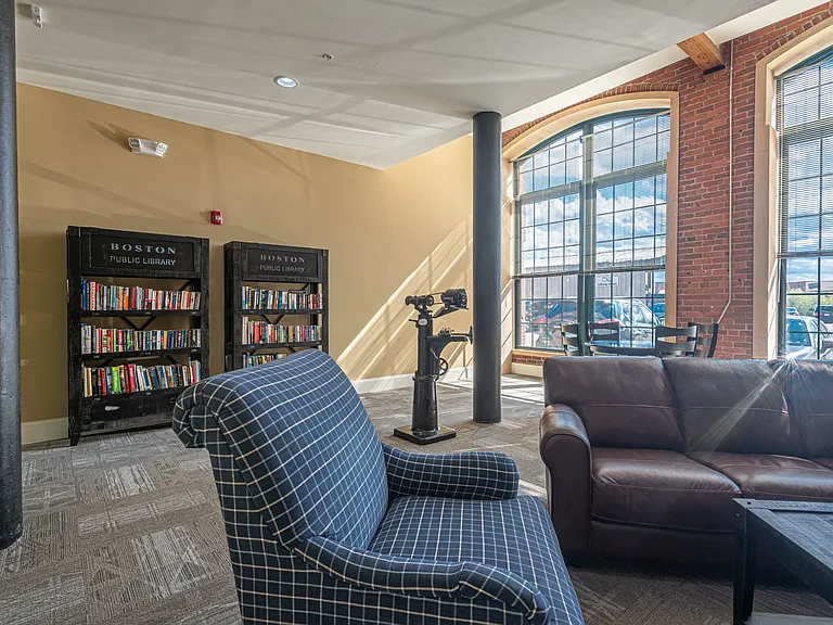 Pacific Mill Lofts — Photo 61