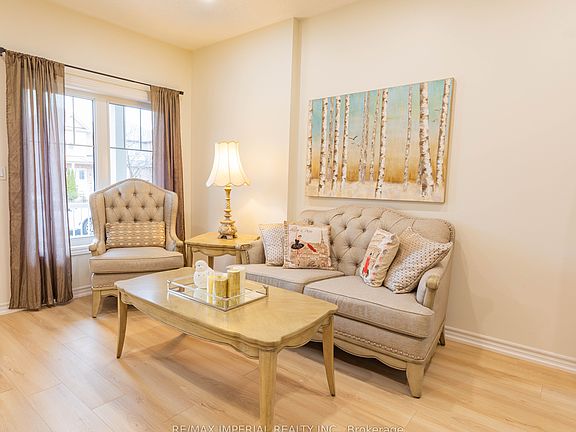 5th image of 10 Sandgate St