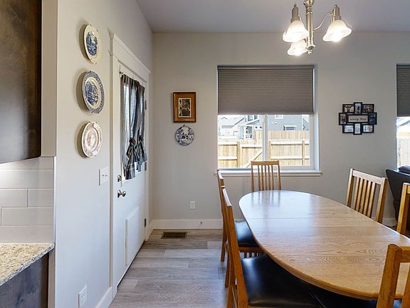 5th image of 1505 Butler Creek Ave #A