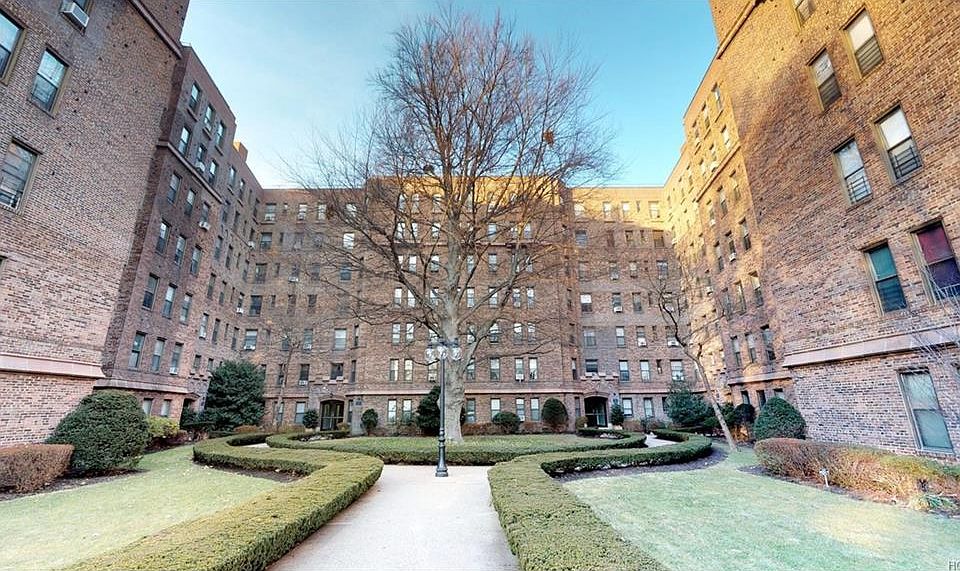 1st image of 531 E Lincoln Ave APT 7Q