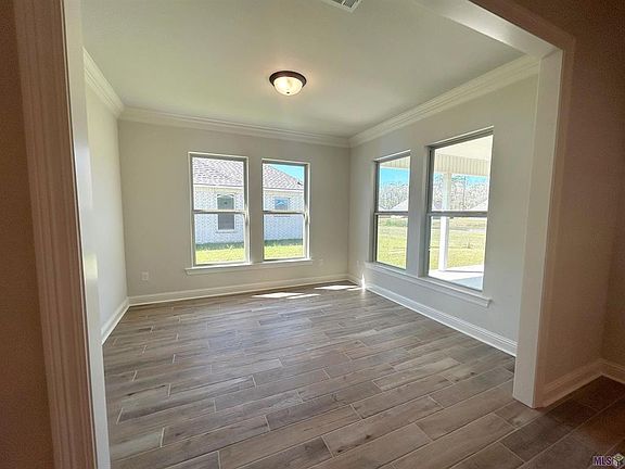 5th image of 39523 White Sand Ln