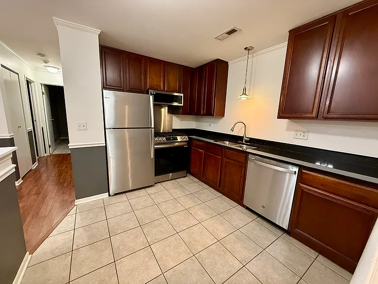 2252 Abbeywood Dr #F — Photo 5