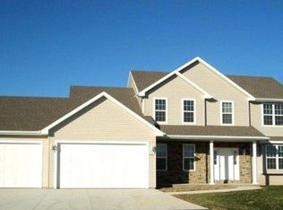 1223 Pemmican Trl, Neenah, WI 54956