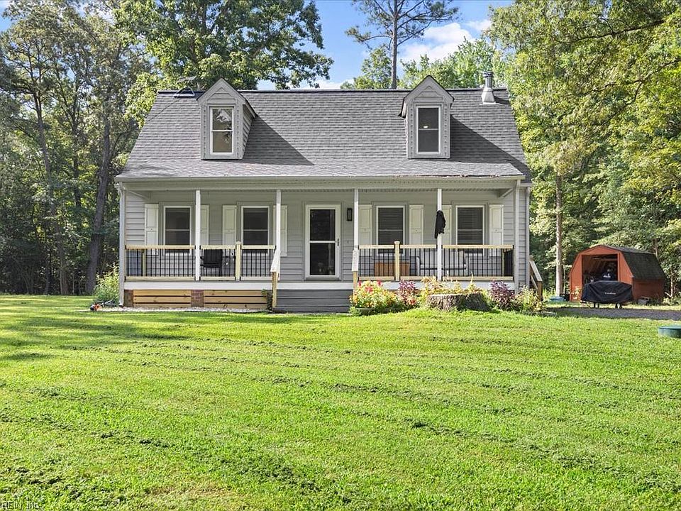 1st image of 136 Hideaway Ln