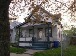 709 16th St SE, Cedar Rapids, IA 52403