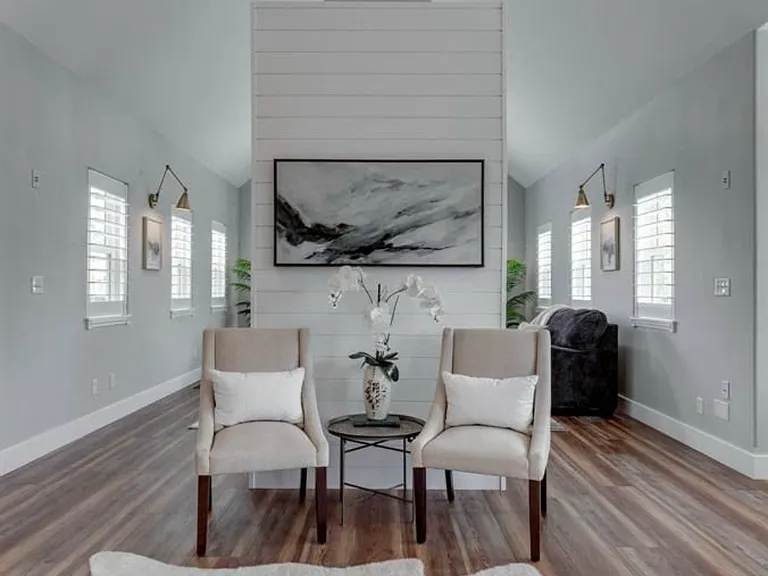 4533 W Babcock St — Photo 10