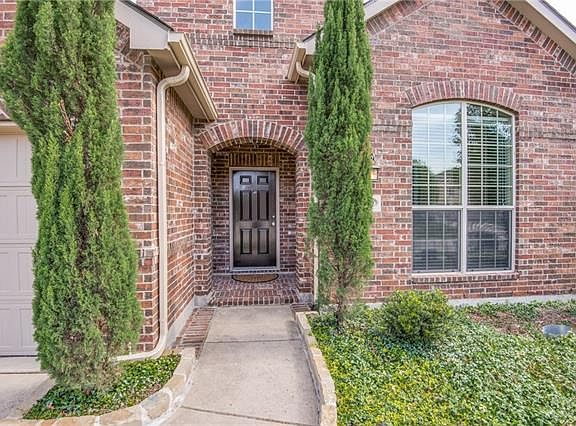 4th image of 10509 Sexton Dr