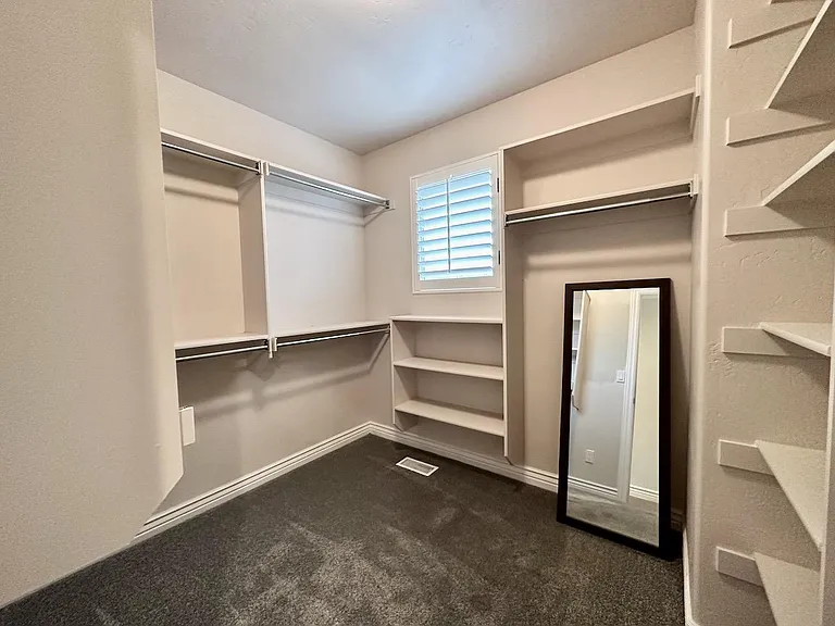 927 E Montana Vista Ln — Photo 22