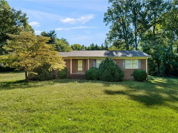 4611 Beth Rd, Greensboro, NC 27406
