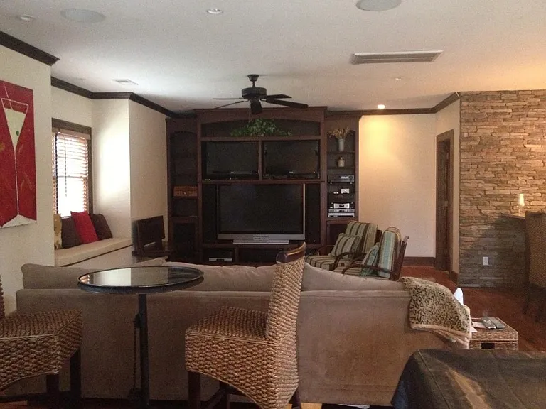 507 James Blvd — Photo 9