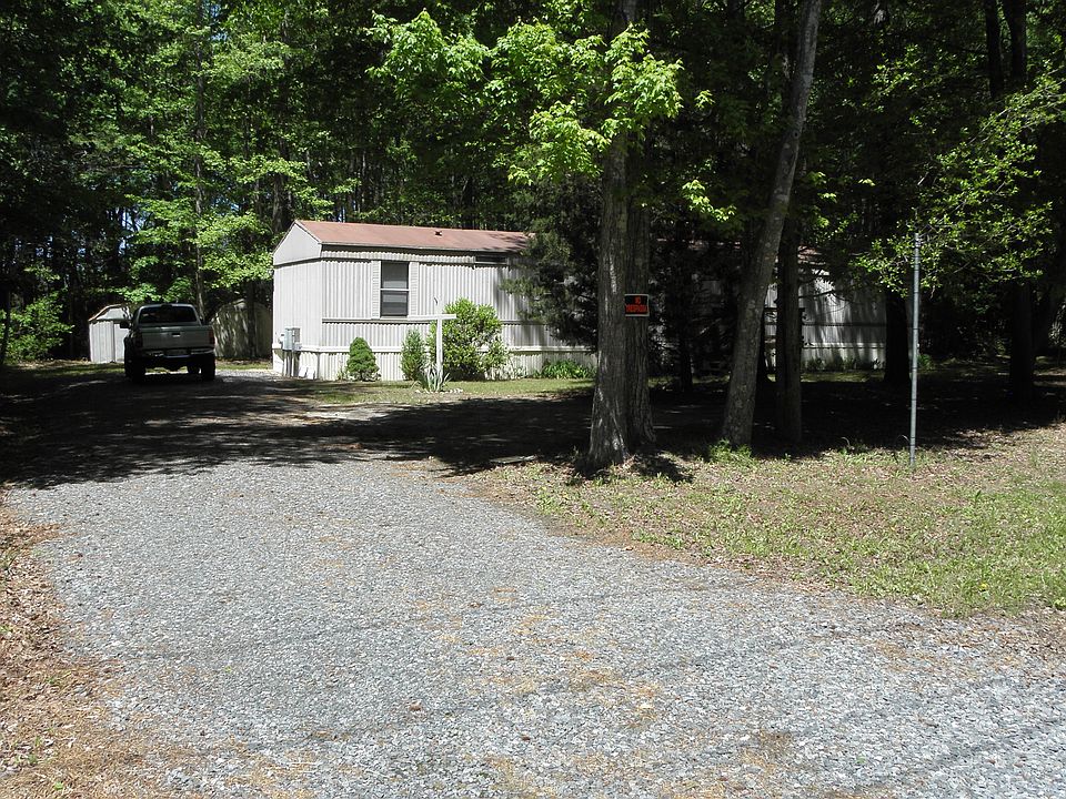 1st image of 729 Snow Hill Rd