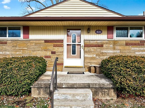 2nd image of 831 Princewood Ave