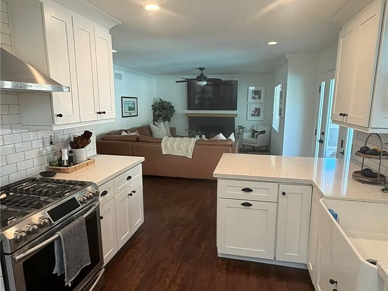 13580 Anochecer Ave — Photo 12