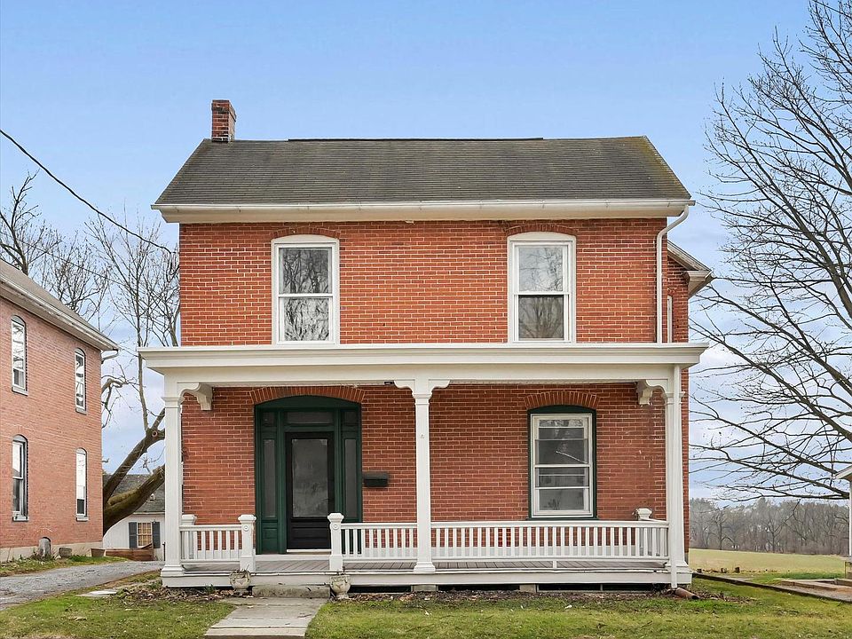 1st image of 2132 Main St