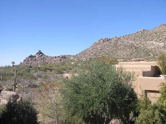 4th image of 2003 E SMOKETREE Drive