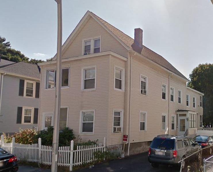 2nd image of 23 Suffield St