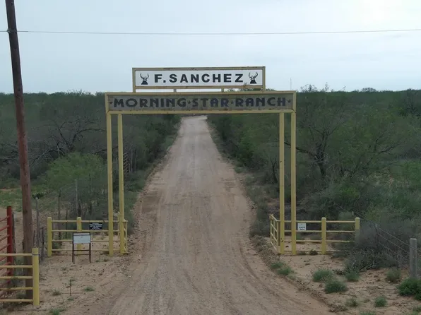1719 County Road 104, Laredo, TX 78045