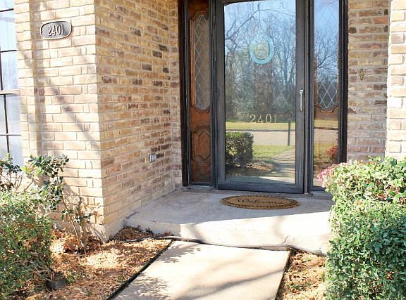 5th image of 2401 Pebble Beach Dr