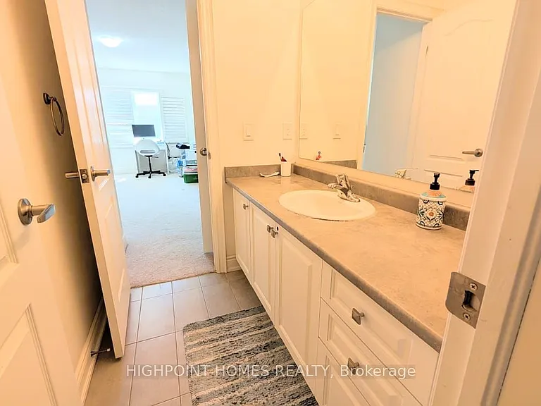 1506 Mendelson Hts #UPPER — Photo 34