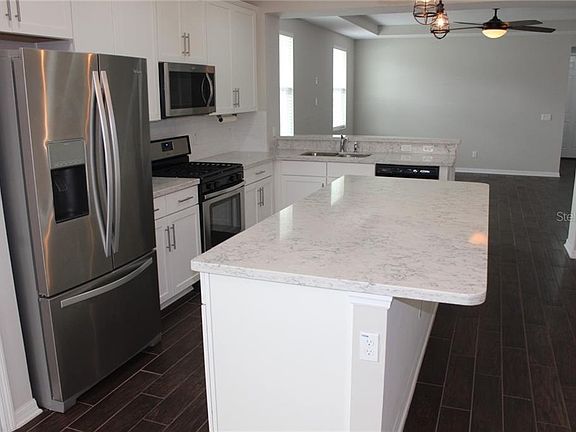 4th image of 15626 Dahoon Holly Ln