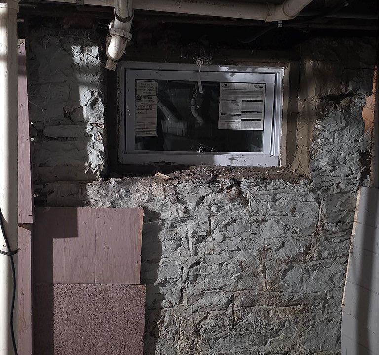 2nd image of 321 Rich St