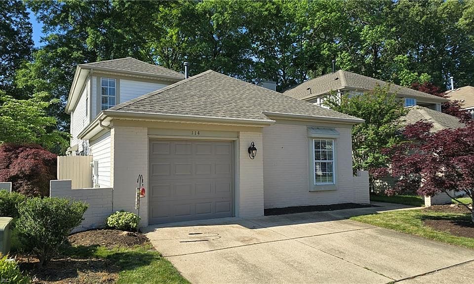 1st image of 114 Sarazen Ct