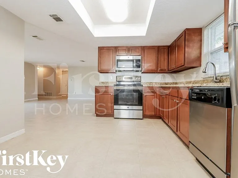 7701 Birchwood Dr — Photo 6
