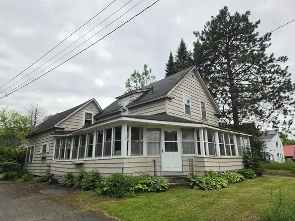 28 Roberts Street, Caribou, ME 04736