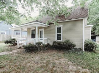 404 N 6th St, Rogers, AR 72756