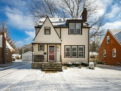 711 S Michigan Ave, Villa Park, IL, 60181