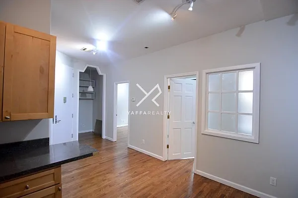 Rented by Yaffa Realty LLC | media 16