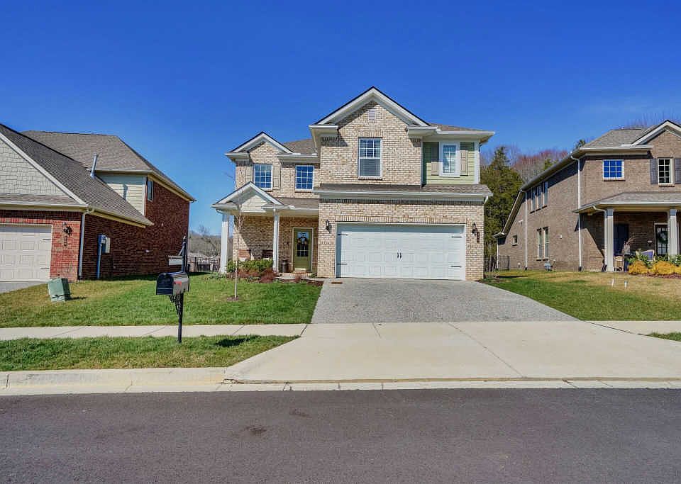 1st image of 353 Black Thorn Ln