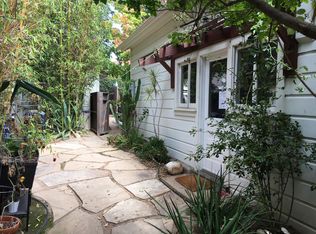 331 1/2 E Victoria St, Santa Barbara, CA 93101